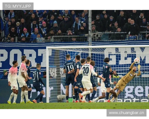 皇马关键战表现起伏，稳定性承压，影响争冠形势