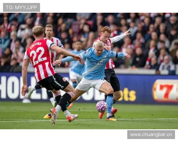 哈兰德 vs 姆巴佩:技术风格与未来竞争格局解析 哈兰德 vs 姆巴佩:技术风格与未来竞争格局解析